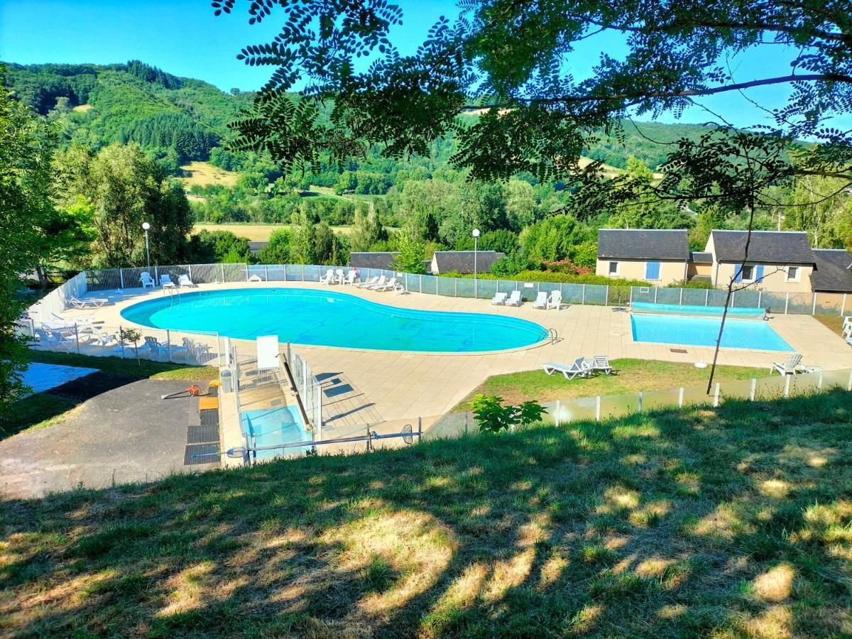 T2 Avec Piscine-Le Family 67 Apartamento Pierrefiche  Exterior foto